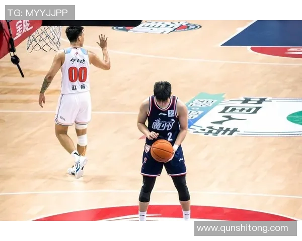 官方公告：篮球八卦被罚+停赛！